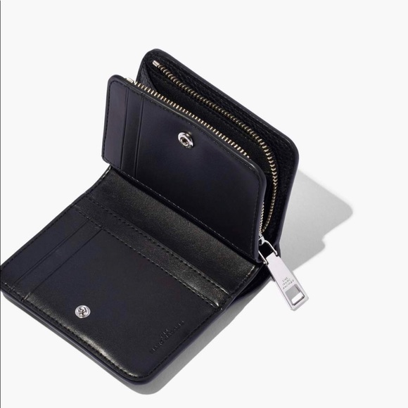 Authentic MARC JACOBS THE SPLATTER MINI COMPACT WALLET - Picture 2 of 12